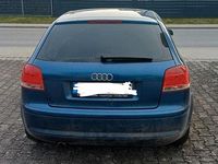 Gebraucht Audi A3 115 PS (84 kW) 2004 Blau Kleinwagen