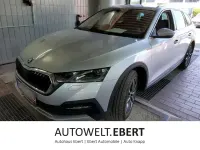 Gebraucht Skoda Octavia Scout 4x4 200 PS (147 kW) 2022 Brilliantsilber Kombi