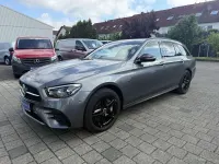 Gebraucht Mercedes E300 AMG line 194 PS (142 kW) 2023 Selenitgrau  metalliclack Kombi