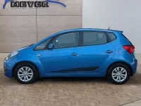 Gebraucht Hyundai ix20 90 PS (66 kW) 2015 Ara blue Kleinwagen