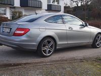 Gebraucht Mercedes C180 156 PS (114 kW) 2013 Silber Coupé