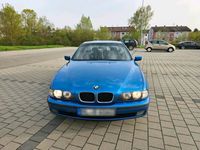 gebraucht BMW 523 e39 i Individual Estorilblau