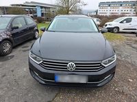 Gebraucht VW Passat 150 PS (110 kW) 2014 Schwarz Kombi