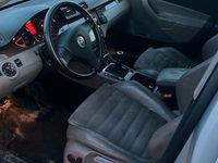 Gebraucht VW Passat Highline 150 PS (110 kW) 2005 Silber Limousine