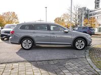 Gebraucht VW Passat Alltrack 200 PS (147 kW) 2022 Grau Kombi