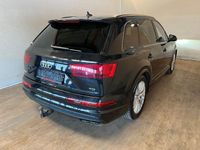 gebraucht Audi SQ7 4.0 TDI qu. LED-ALCANTARA-SP. SZ/FW-SHZ-20'