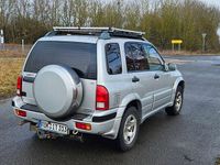 Gebraucht Suzuki Grand Vitara 144 PS (105 kW) 2000 Silber SUV