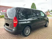 Gebraucht Hyundai H-1 170 PS (125 kW) 2012 Schwarz Van / Kleinbus