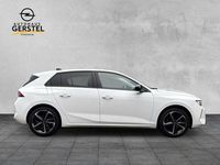 Gebraucht Opel Astra Elegance 131 PS (96 kW) 2024 Arktis weiss Limousine
