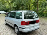 Gebraucht VW Sharan 110 PS (80 kW) 2003 Silber Van / Kleinbus
