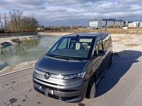 Gebraucht VW Multivan Edition 136 PS (100 kW) 2023 Grau Van / Kleinbus