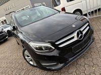 Gebraucht Mercedes B200 Urban 156 PS (114 kW) 2015 Schwarz Van / Kleinbus