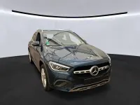 Gebraucht Mercedes GLA200 Progressive 150 PS (110 kW) 2021 Blau SUV