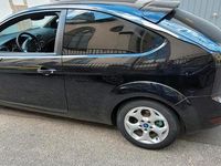 Gebraucht Ford Focus 100 PS (73 kW) 2011 Schwarz Limousine