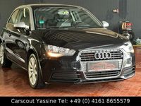Gebraucht Audi A1 Attraction 86 PS (63 kW) 2012 Schwarz Limousine