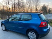 Gebraucht VW Golf V 105 PS (77 kW) 2006 Blau Kleinwagen