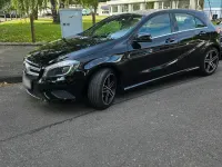Gebraucht Mercedes A180 122 PS (89 kW) 2013 Schwarz Kleinwagen