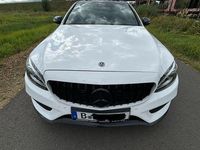 Gebraucht Mercedes C250 AMG line 211 PS (155 kW) 2016 Weiß Limousine