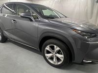 Gebraucht Lexus NX300h 155 PS (114 kW) 2015 Mercury grey (metallic) SUV