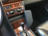 Używany Mercedes E300 190 KM (139 kW) 1990 Srebrny Sedan/Limuzyna