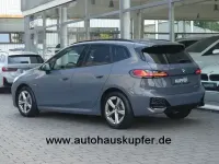 Gebraucht BMW 220 Active Tourer M Sport 170 PS (125 kW) 2024 Grau Van / Kleinbus