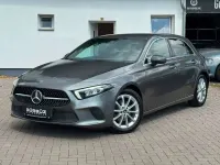 Gebraucht Mercedes A180 Progressive 136 PS (100 kW) 2019 Mountaingrau Limousine