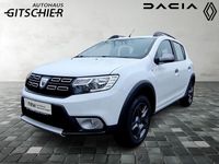 Gebraucht Dacia Sandero Celebration 90 PS (66 kW) 2017 Weiß Limousine