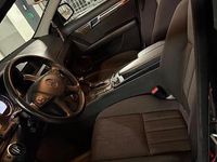 Second-hand Mercedes 200 184 CP (135 kW) 2007 Negru Berlinǎ