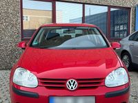 Gebraucht VW Golf IV 105 PS (77 kW) 2004 Rot Kleinwagen