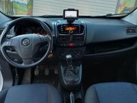 Gebraucht Opel Combo Edition 120 PS (88 kW) 2016 Weiß Van / Kleinbus