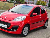 Gebraucht Peugeot 107 Active 68 PS (50 kW) 2013 Rot Kleinwagen