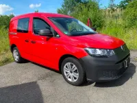 Gebraucht VW Caddy 102 PS (75 kW) 2021 Rot Van / Kleinbus