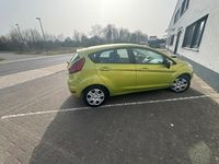 Gebraucht Ford Fiesta 68 PS (50 kW) 2009 Grün Kleinwagen