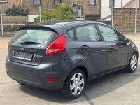Gebraucht Ford Fiesta Trend 82 PS (60 kW) 2009 Grau Kleinwagen