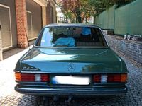 gebraucht Mercedes 240 w123.Vollrestauriert