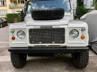 Gebraucht Land Rover Defender 122 PS (89 kW) 1999 Weiß Kombi