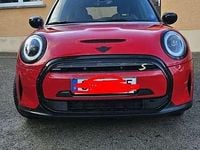 Gebraucht Mini Cooper SE Classic 135 kW (184 PS) 2023 Rot Kleinwagen