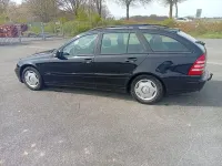 Gebraucht Mercedes C200 Classic 122 PS (89 kW) 2004 Schwarz Limousine