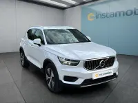 Gebraucht Volvo XC40 211 PS (155 kW) 2022 Weiß SUV