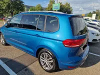 Gebraucht VW Touran 150 PS (110 kW) 2019 Blau Van / Kleinbus