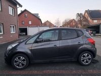 Gebraucht Kia Venga 125 PS (91 kW) 2015 Grau Kleinwagen