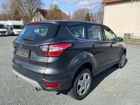 Gebraucht Ford Kuga Trend 120 PS (88 kW) 2018 Grau SUV