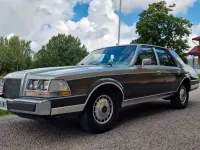 Gebraucht Lincoln Continental 116 PS (85 kW) 1984 Grün Limousine