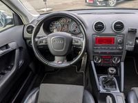 Gebraucht Audi S3 Comfort 265 PS (194 kW) 2010 Grau Kleinwagen