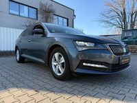 Gebraucht Skoda Superb Ambition 150 PS (110 kW) 2020 Grau Kombi