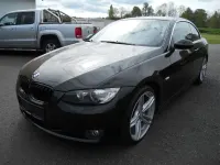 Gebraucht BMW 325 Cabriolet 197 PS (144 kW) 2009 Schwarz Cabrio