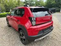 Neu Fiat Grande Panda La Prima 101 PS (74 kW) 2026 Rot Kleinwagen