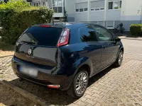 Gebraucht Fiat Punto Evo 105 PS (77 kW) 2012 Blau Kleinwagen