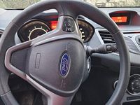 Gebraucht Ford Fiesta 60 PS (44 kW) 2010 Grau Kleinwagen