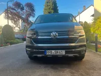 Gebraucht VW Multivan Highline 204 PS (150 kW) 2022 Grau Van / Kleinbus